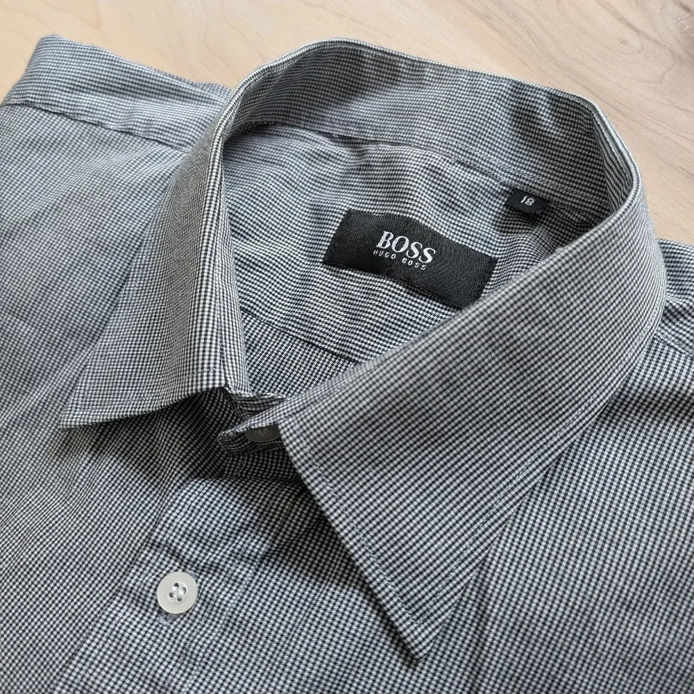 🇩🇪HUGO BOSS Black and white  shirt